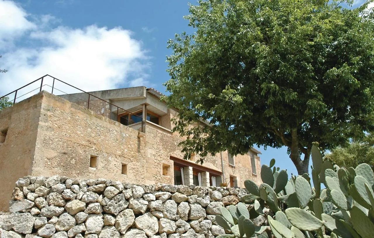 Holiday home Cozy Home In Ariany With Outdoor Swimming Pool