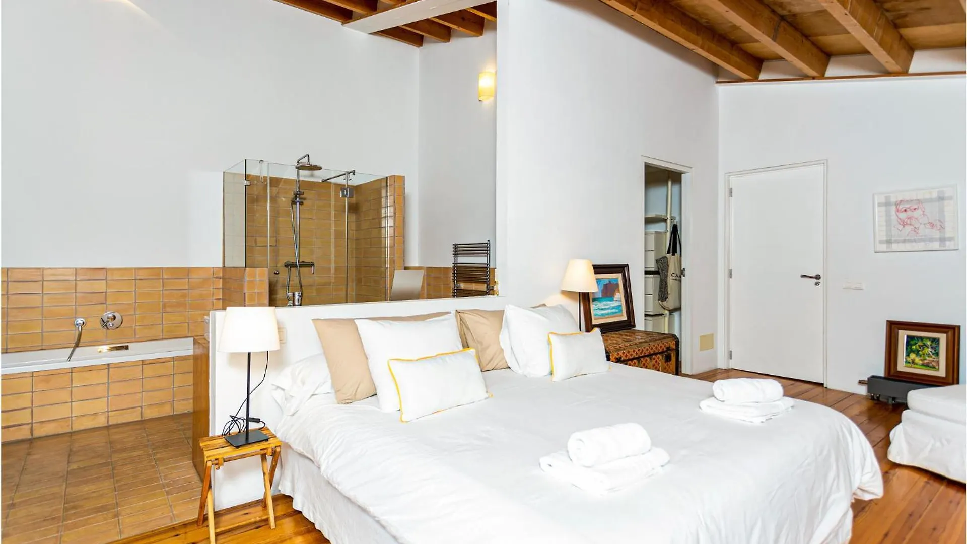 Cozy Home In Ariany With Outdoor Swimming Pool 0*,