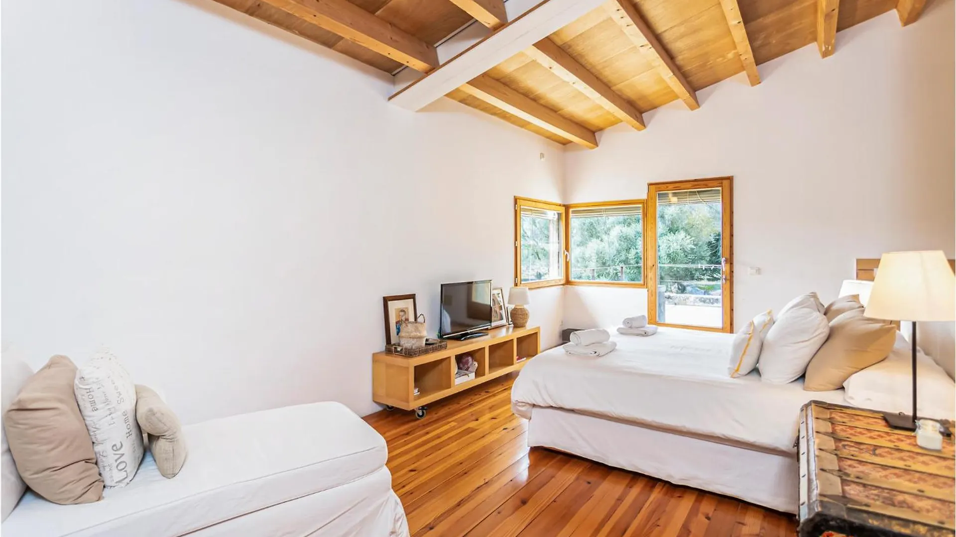 Cozy Home In Ariany With Outdoor Swimming Pool 0*,  Spain