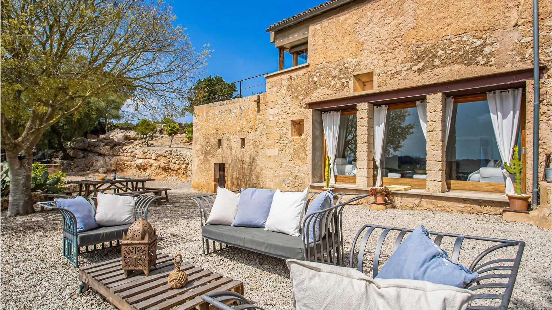 Cozy Home In Ariany With Outdoor Swimming Pool Holiday home